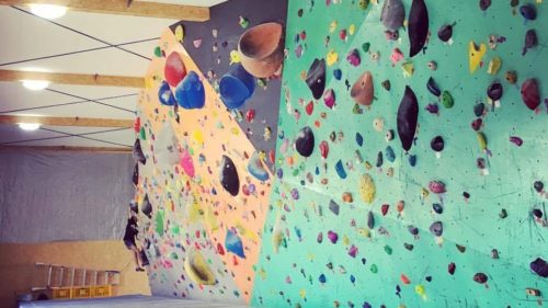 三重県のクライミング施設「クライミングジム Sunny Dipper（サニーディッパー） 伊勢店」